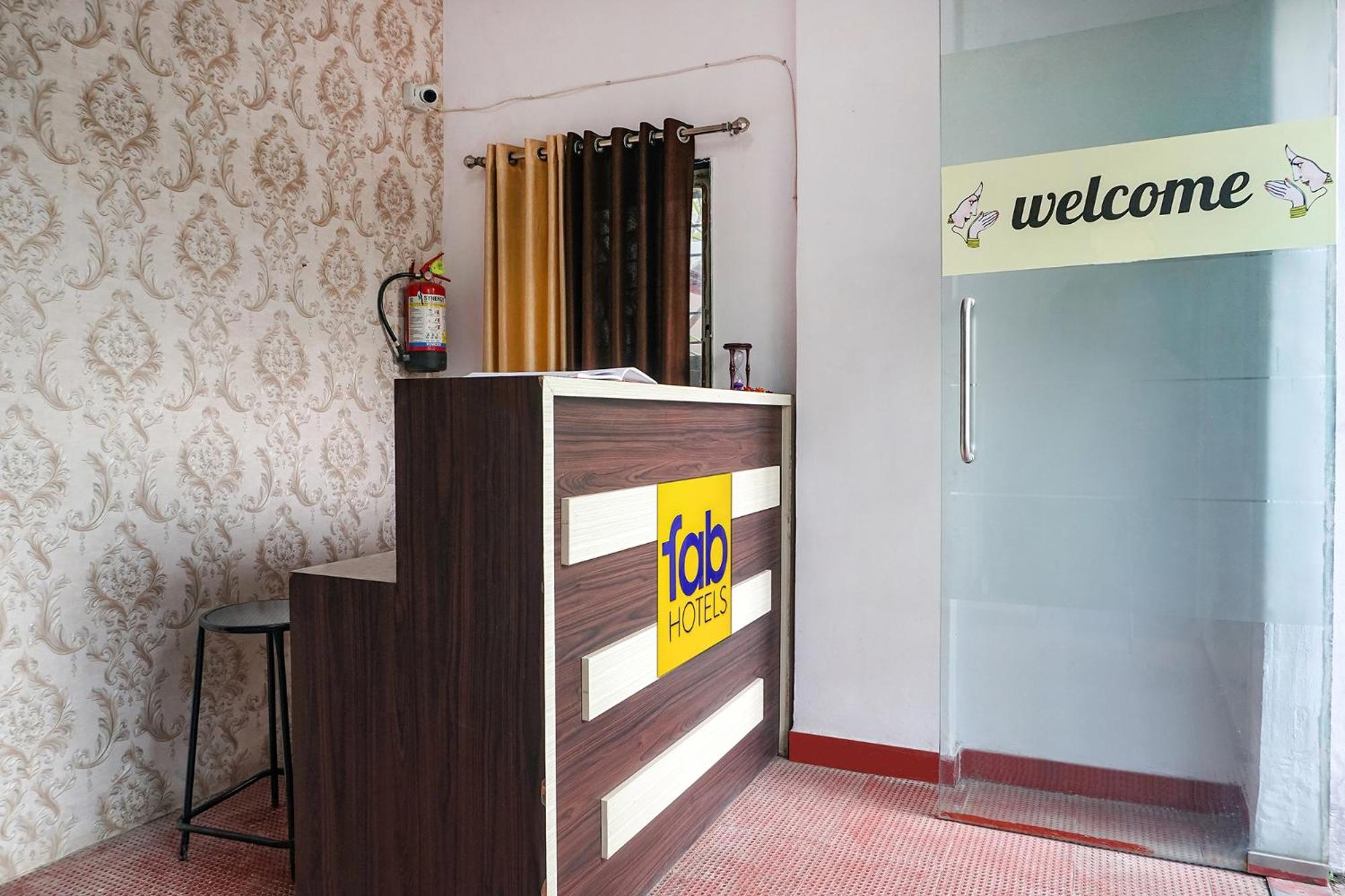 Fabhotel The Guest House Pune Ngoại thất bức ảnh