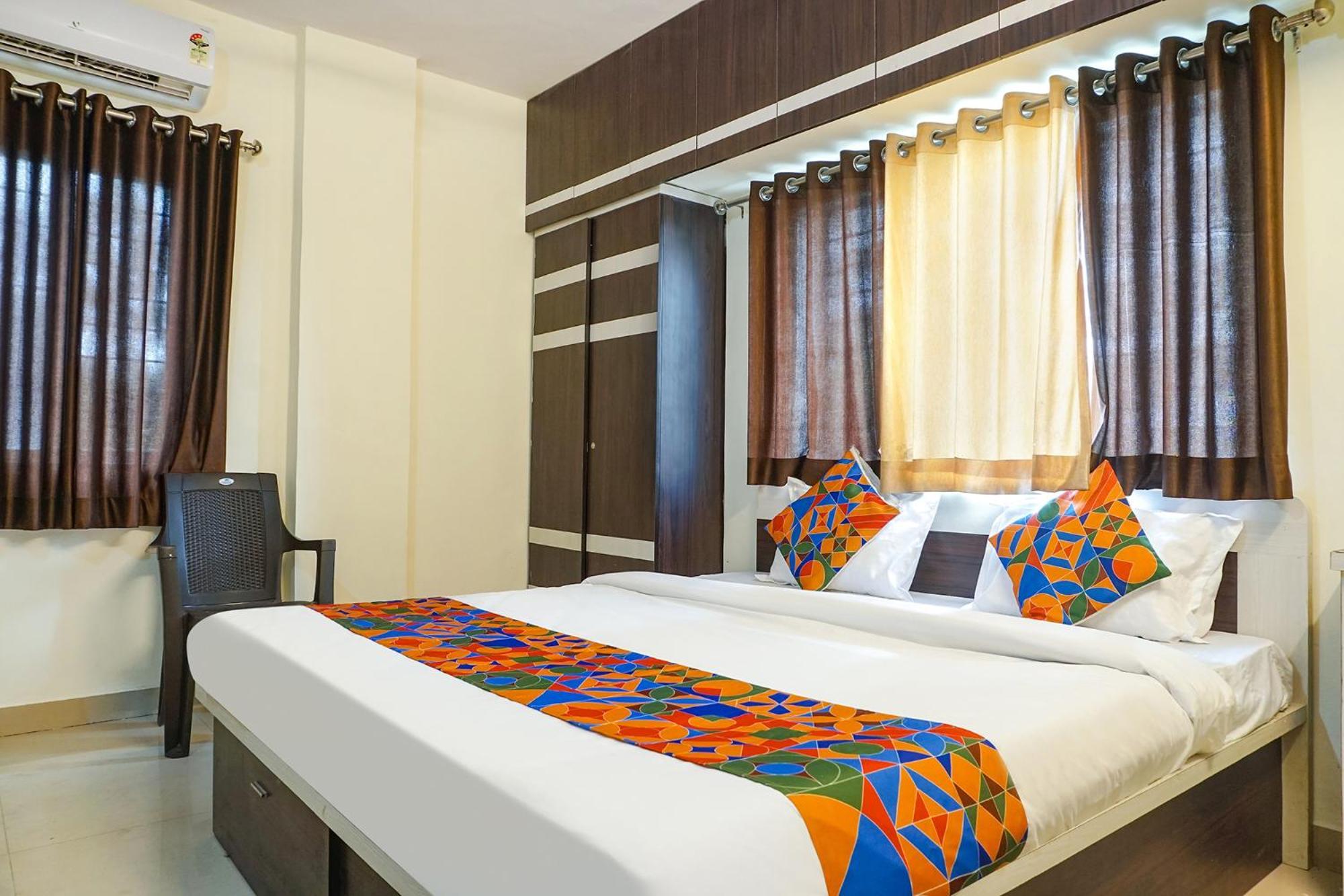 Fabhotel The Guest House Pune Ngoại thất bức ảnh