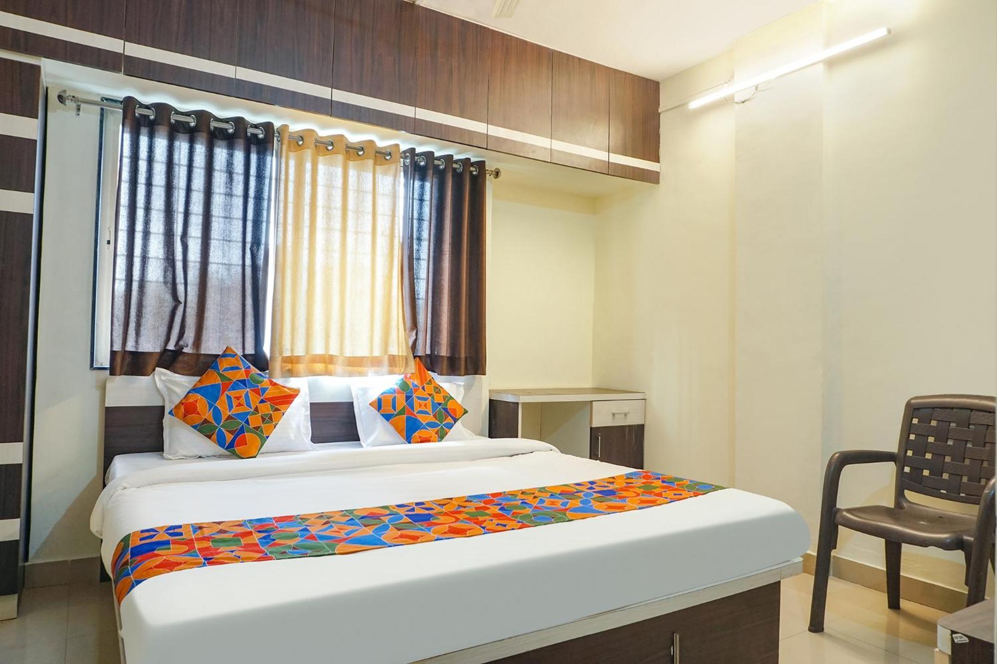 Fabhotel The Guest House Pune Ngoại thất bức ảnh