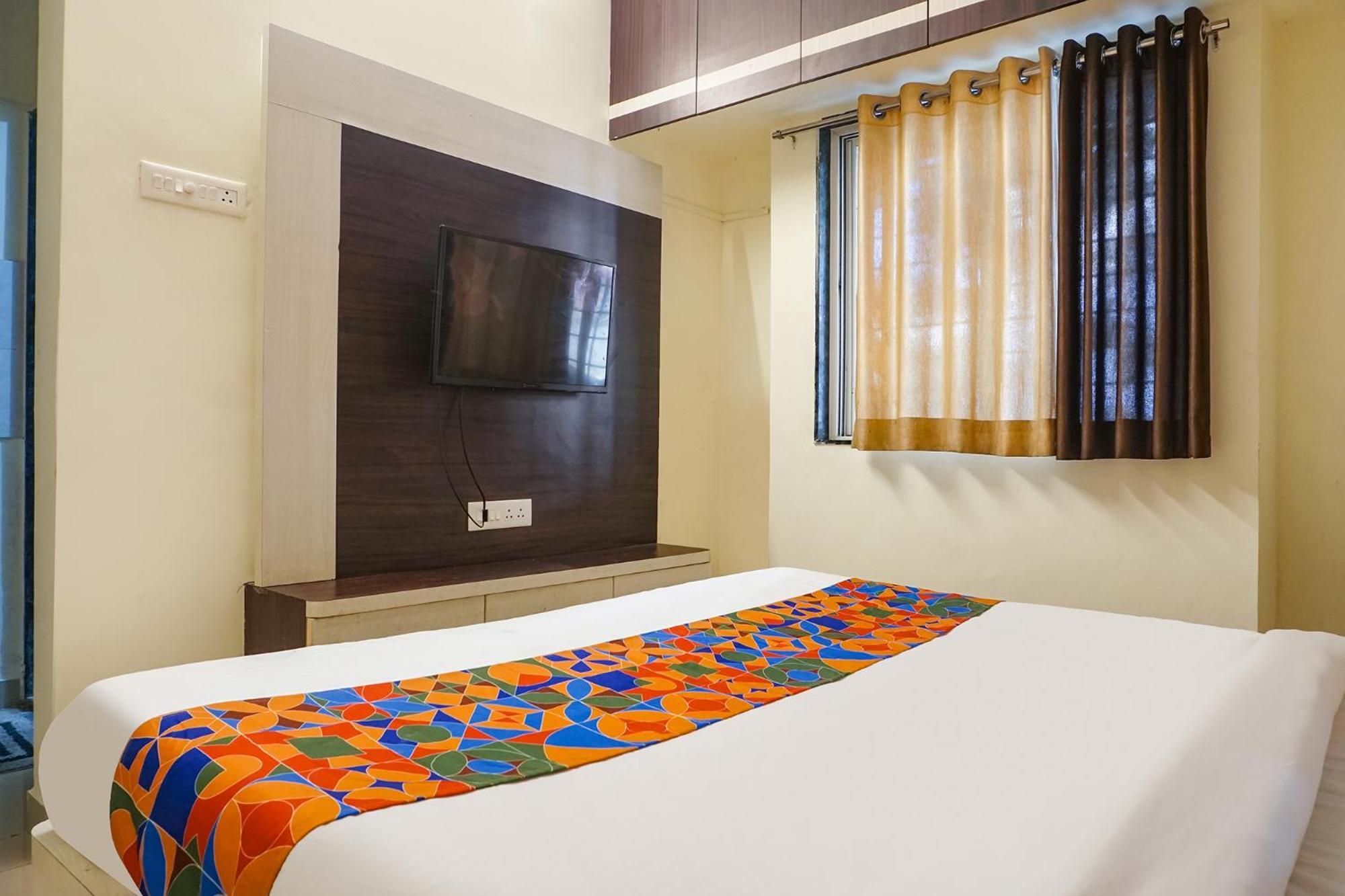 Fabhotel The Guest House Pune Ngoại thất bức ảnh