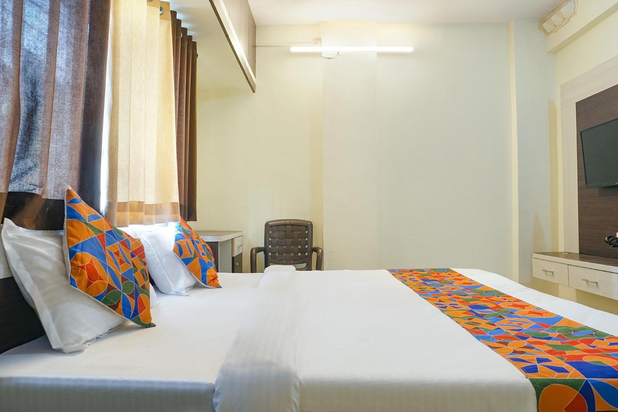 Fabhotel The Guest House Pune Ngoại thất bức ảnh