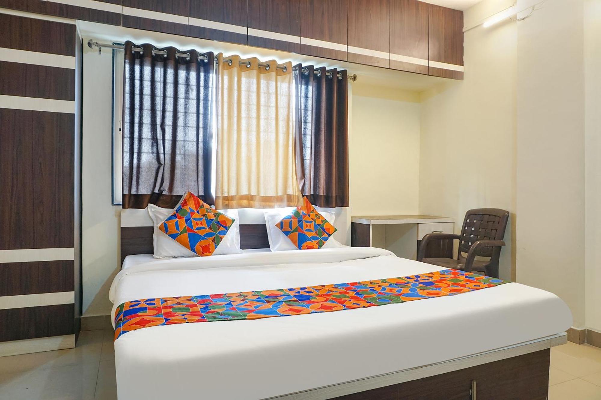 Fabhotel The Guest House Pune Ngoại thất bức ảnh