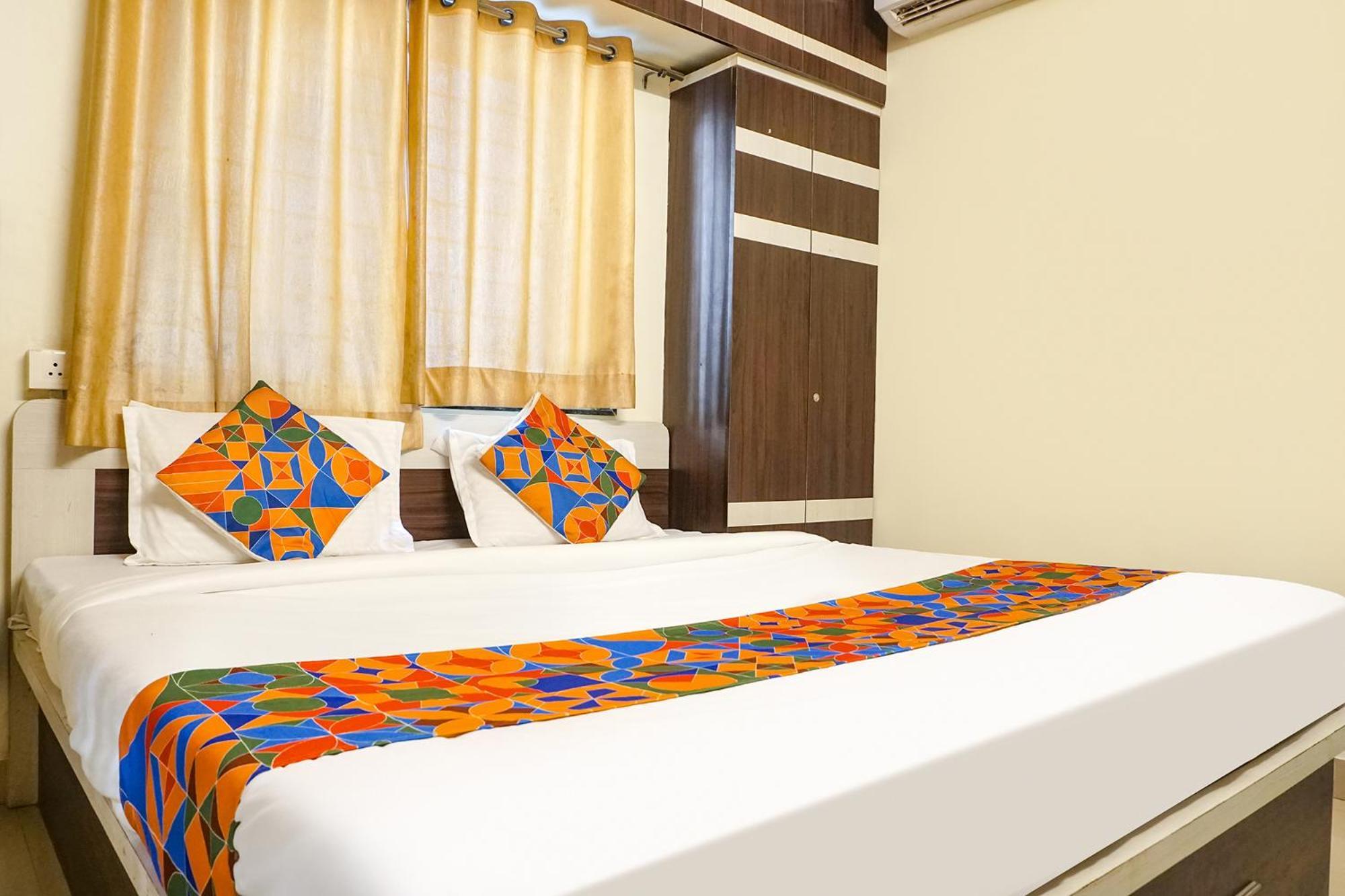 Fabhotel The Guest House Pune Ngoại thất bức ảnh