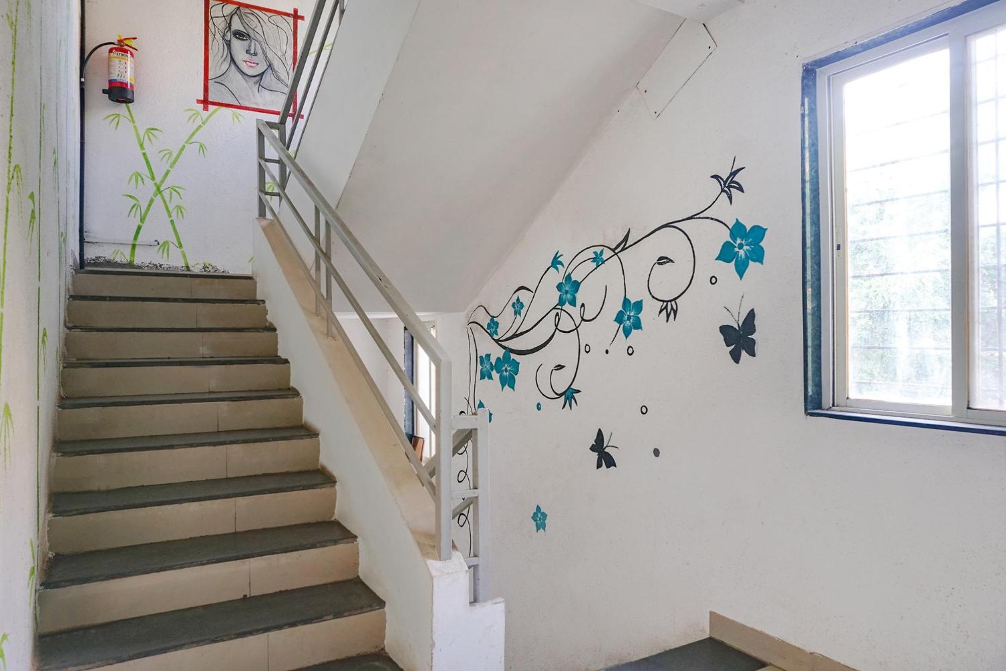 Fabhotel The Guest House Pune Ngoại thất bức ảnh